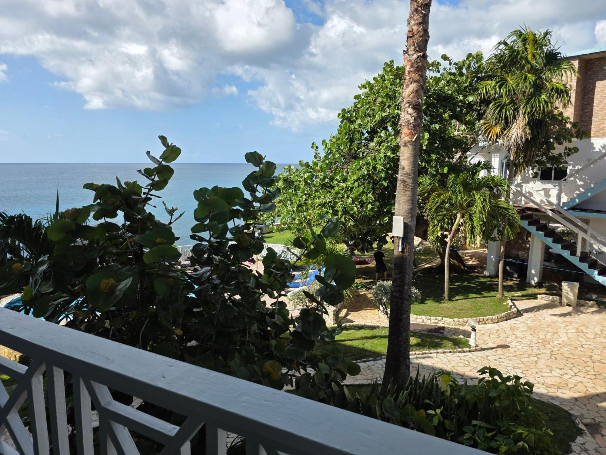 Home Sweet Home Resort Negril Exterior foto