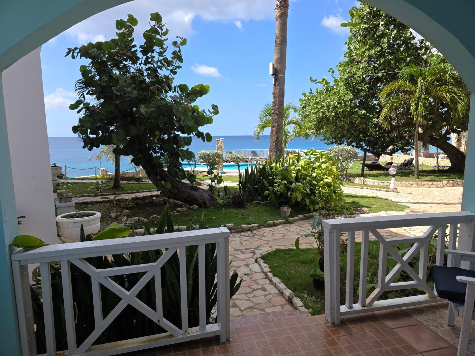 Home Sweet Home Resort Negril Exterior foto
