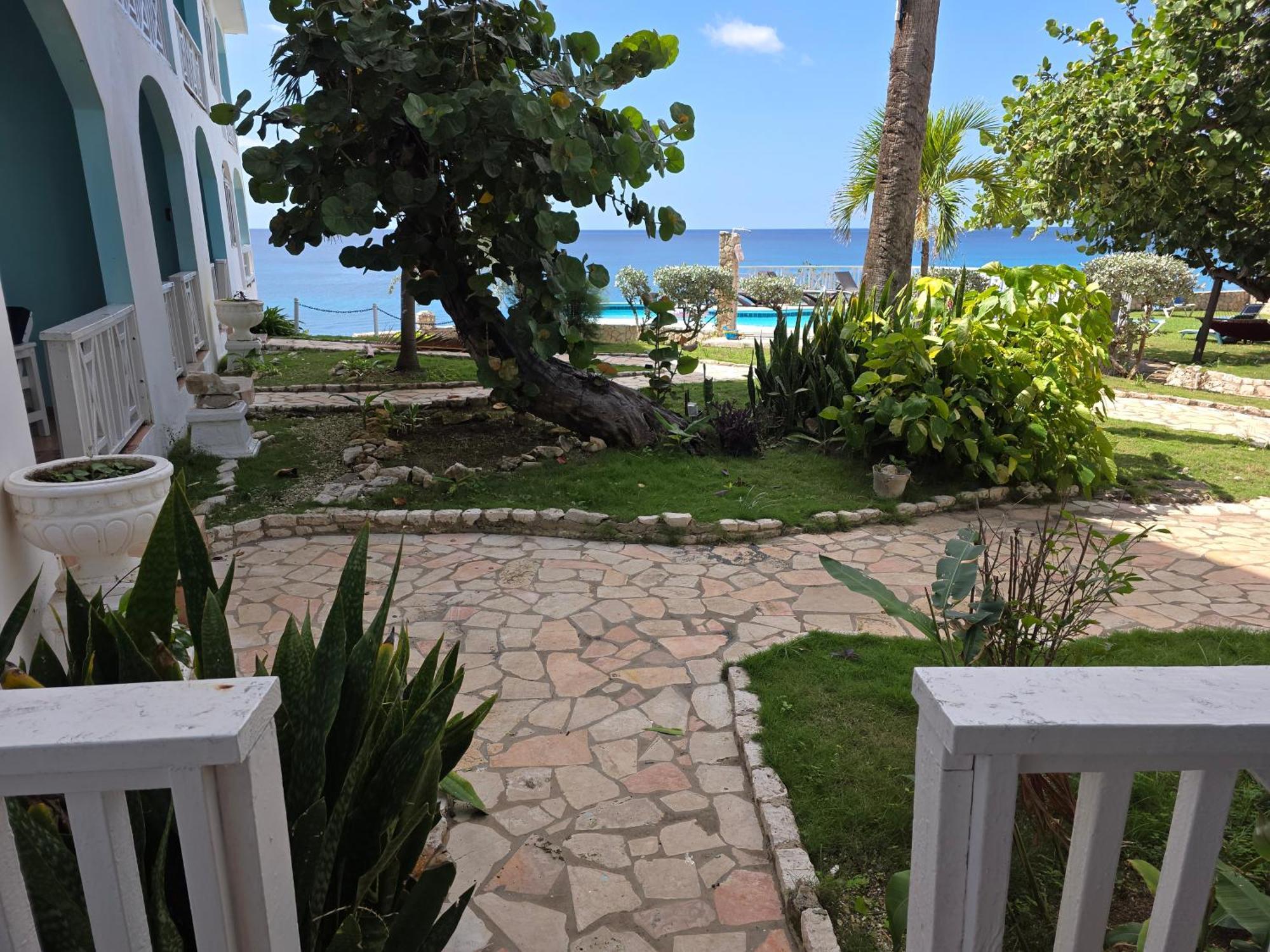 Home Sweet Home Resort Negril Exterior foto