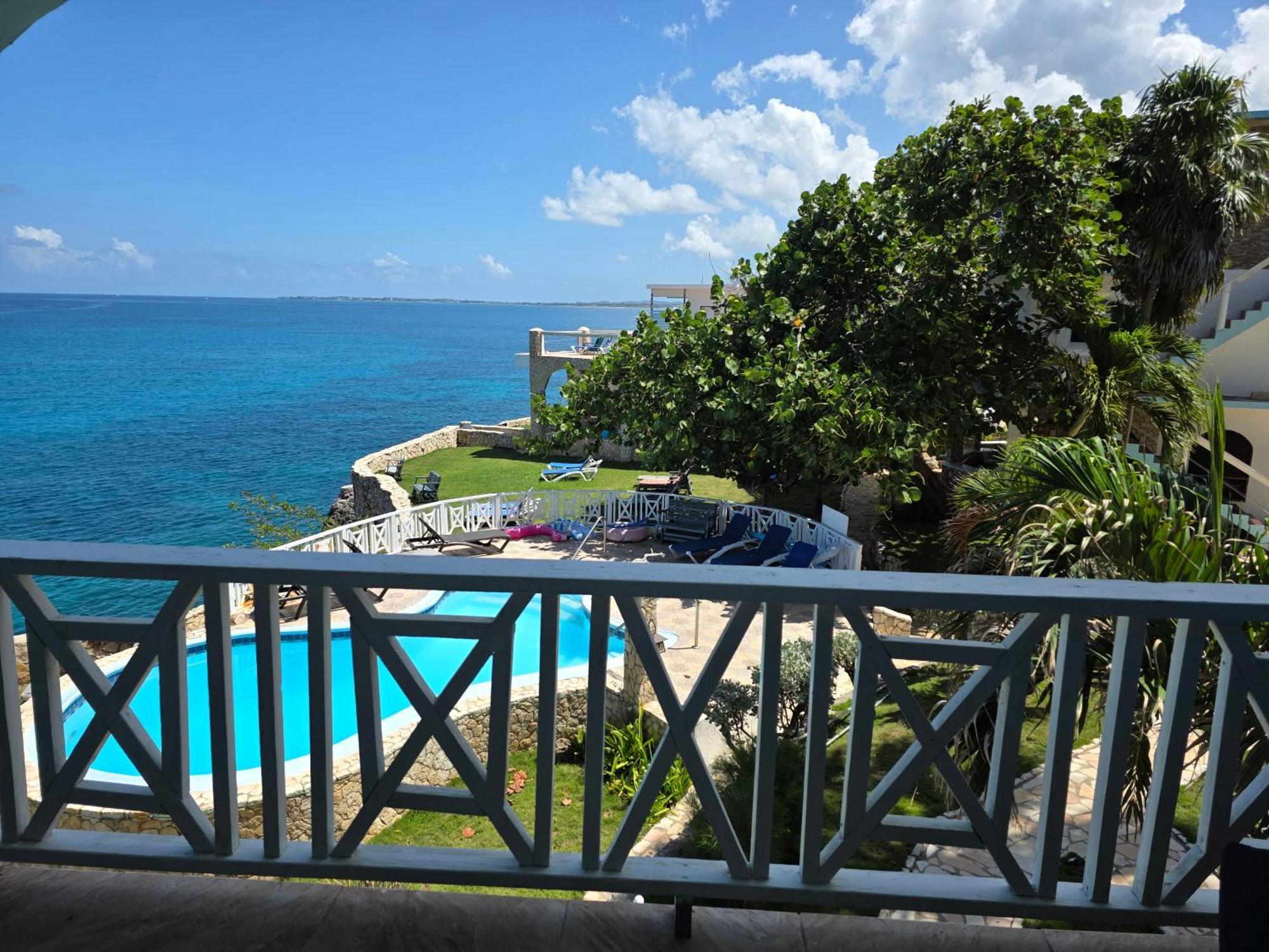 Home Sweet Home Resort Negril Exterior foto
